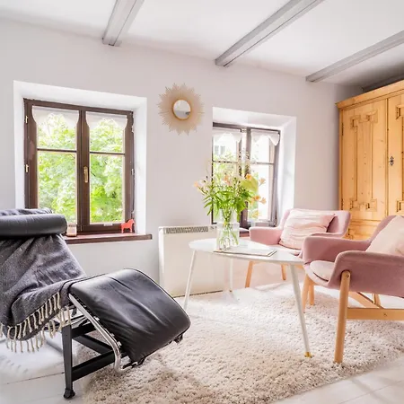 Tomte - Scandinavian Apartment-2