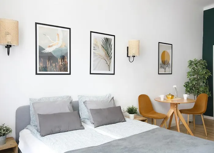 Charming Apartment, Wawel & Old Town Krakow